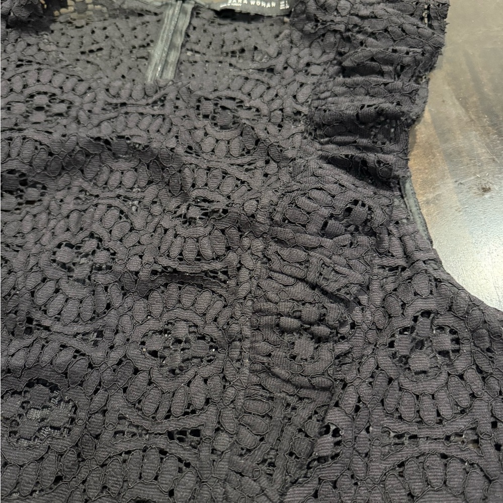 Zara Black Lace Sleeveless Top Size L - Picture 9 of 12